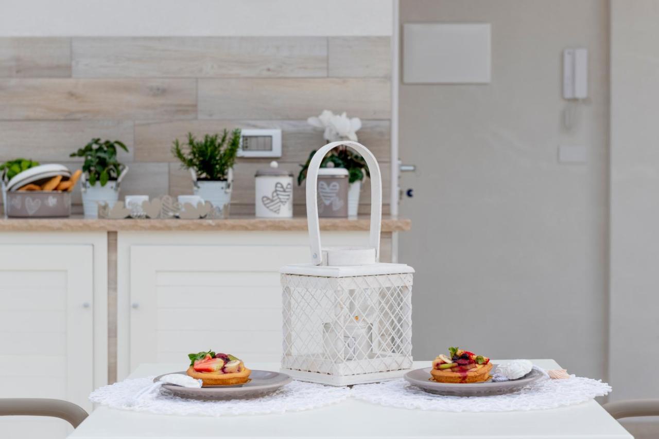 Romantic Suite Monopoli Exterior photo
